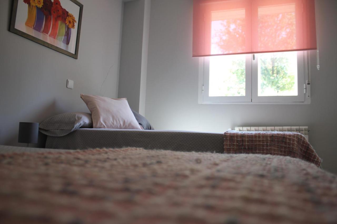 Amplio Apto Con Patio Privado Aranjuez Eksteriør billede